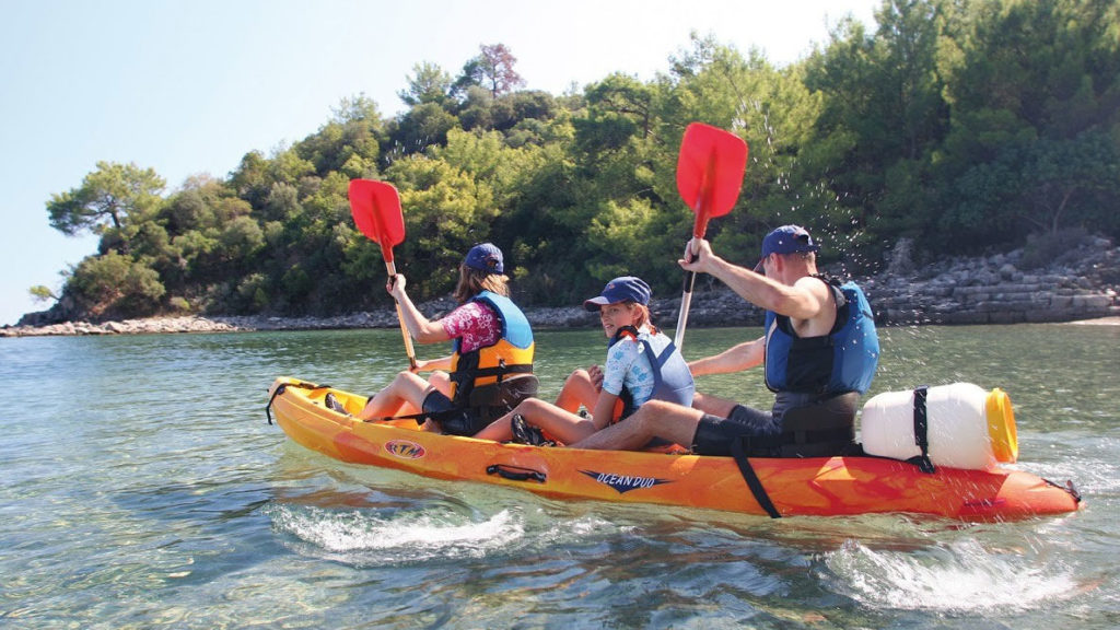 Le choix d'un bidon étanche en canoe kayak - Guide Kayak